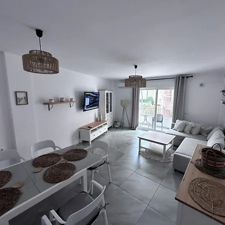 Julia - Playa Locos, Torrevieja, 3 Appartement *