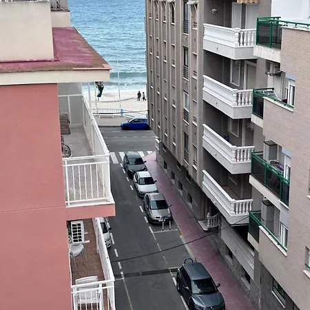 Julia - Playa Locos, Torrevieja, 3 Appartement *