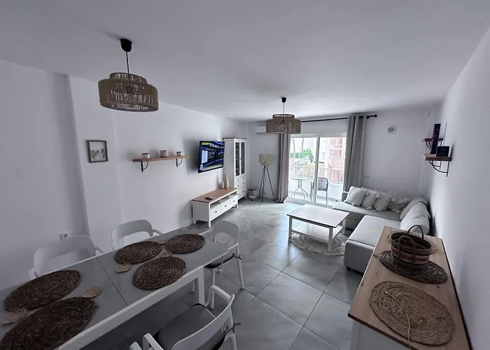 Julia - Playa Locos, Torrevieja, 3 Appartement *